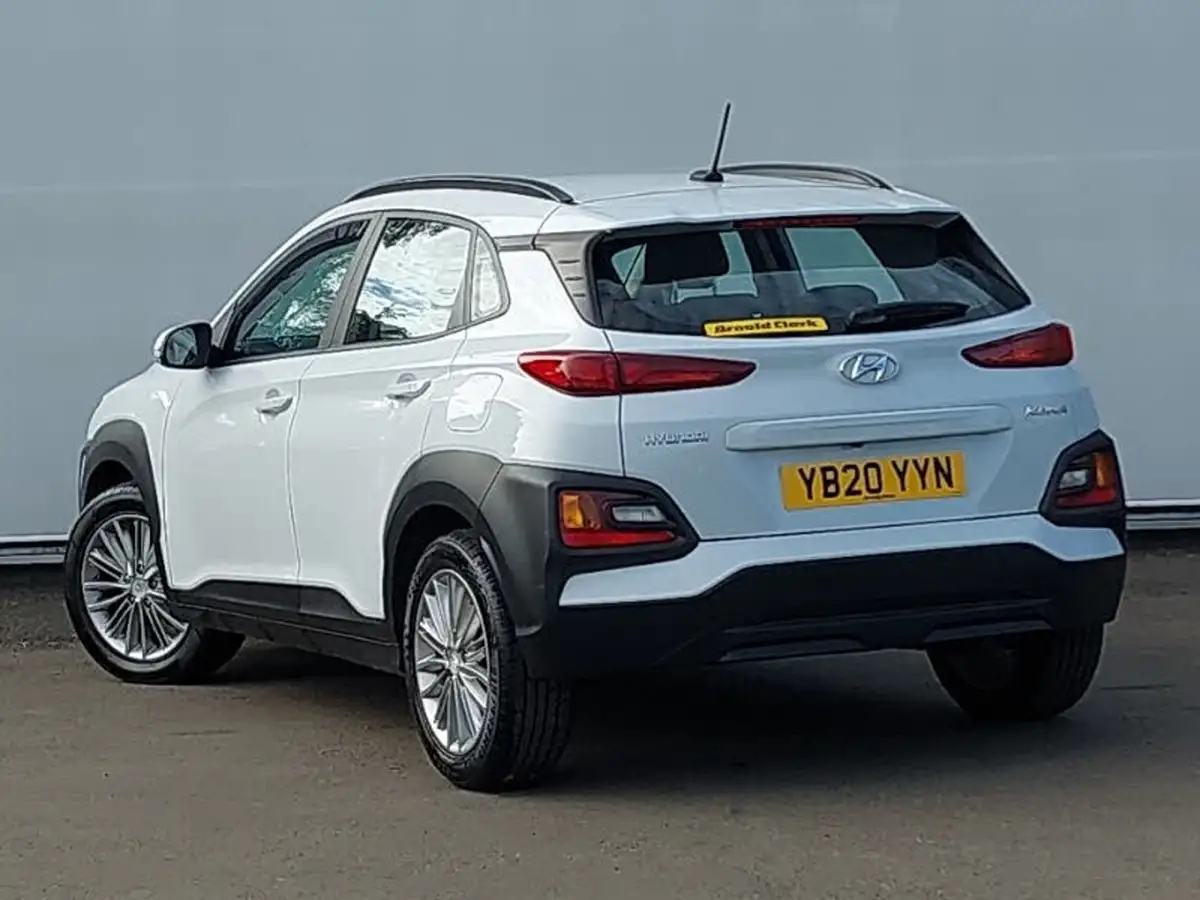 2020-hyundai-kona-10-t-gdi-se-big-1