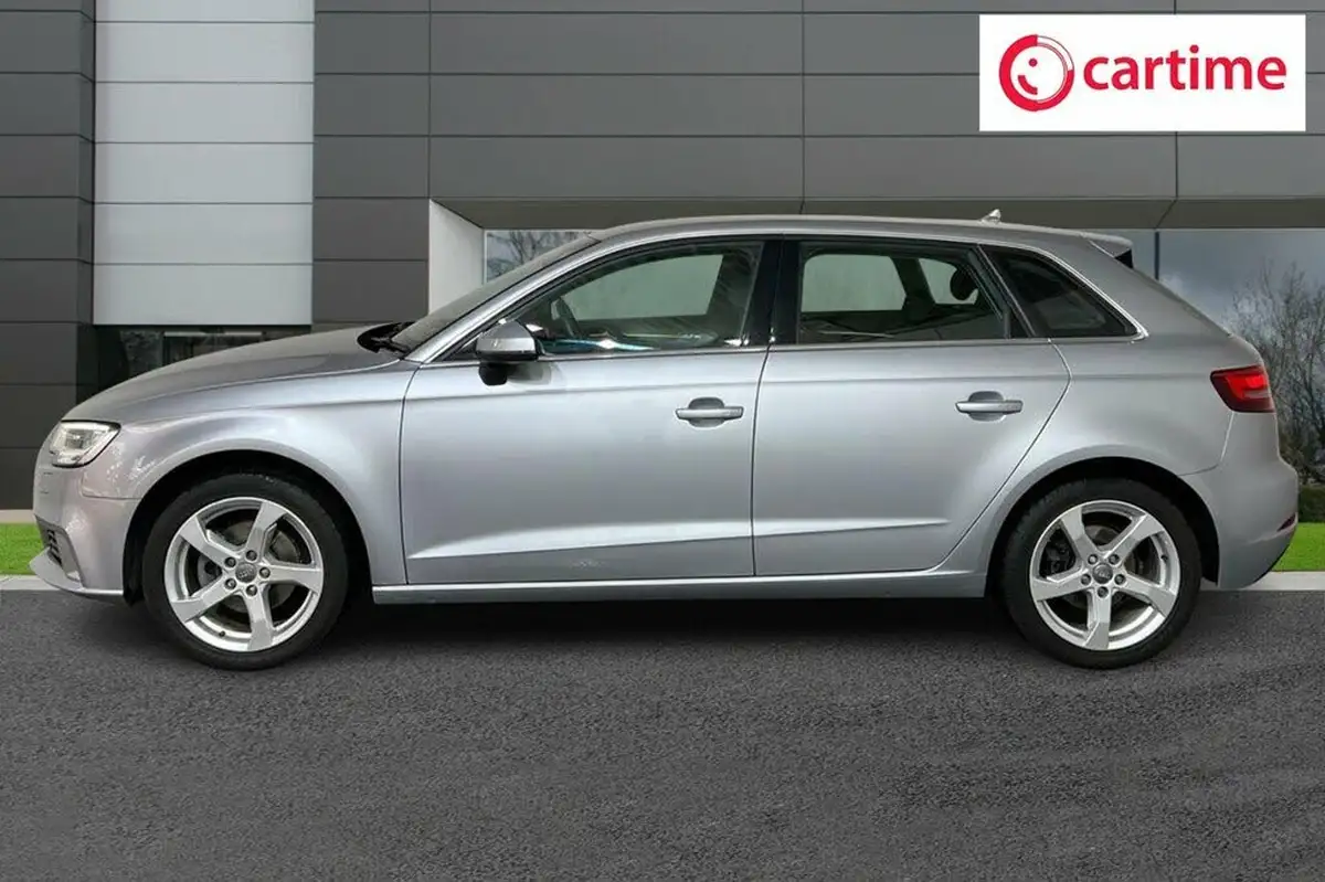 2018-audi-a3-15-tfsi-sportback-5d-s-tronic-big-2