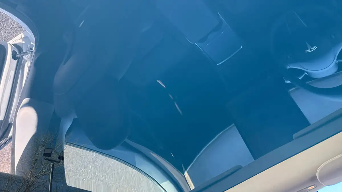2022-tesla-model-y-e-long-range-big-21