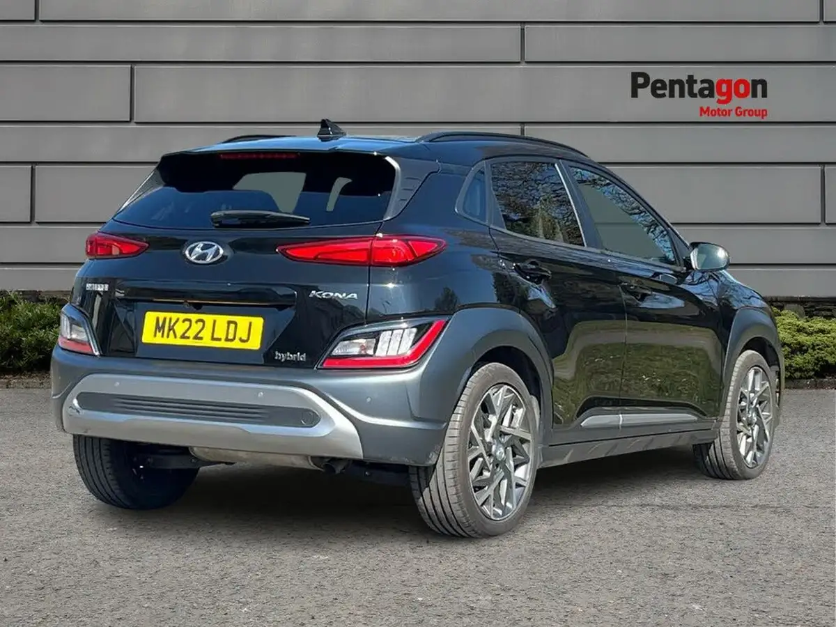 2022-hyundai-kona-16-gdi-premium-big-4