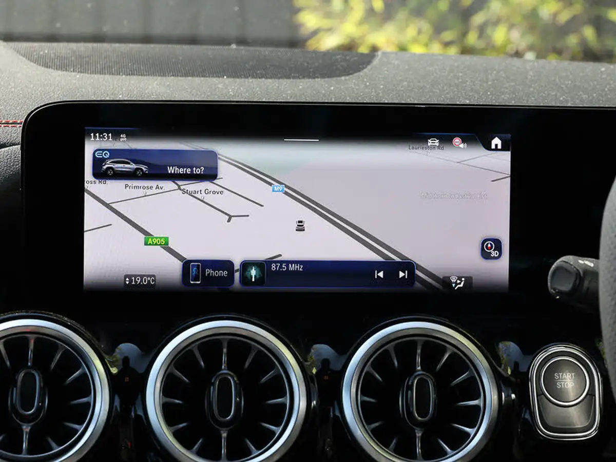 2024-mercedes-benz-eqa-e-eqa-250-amg-line-executive-big-7