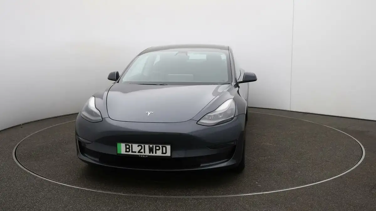 2021-tesla-model-3-e-long-range-4x4-big-31