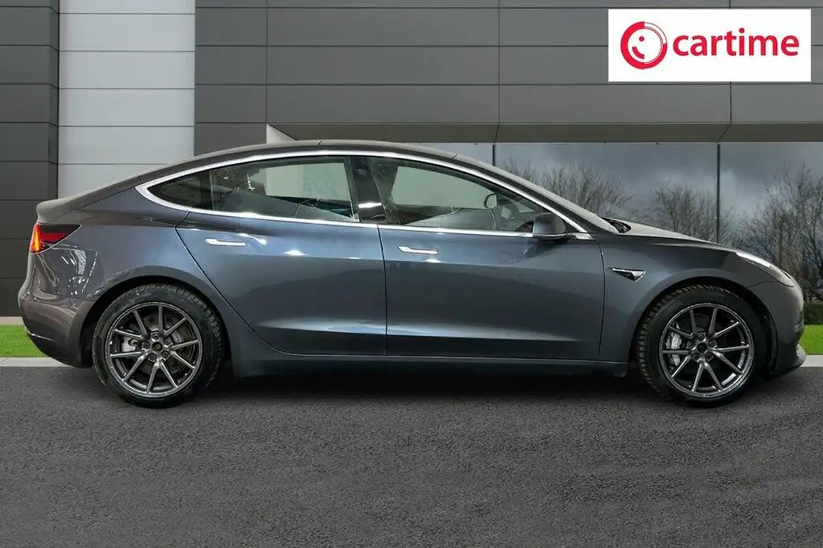 2020-tesla-model-3-e-long-range-big-1