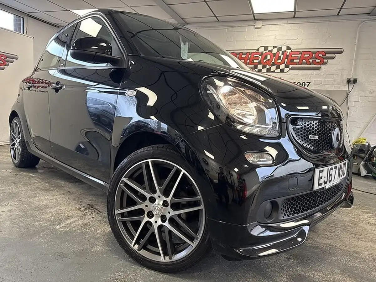 2017-smart-forfour-09-brabus-premium-big-0