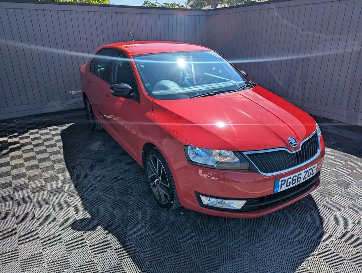 2017-skoda-rapid-12-tsi-sport-big-5