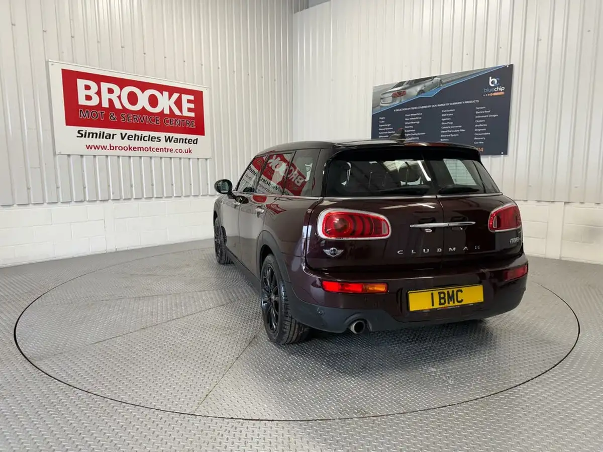 2015-mini-clubman-15-cooper-auto-big-8