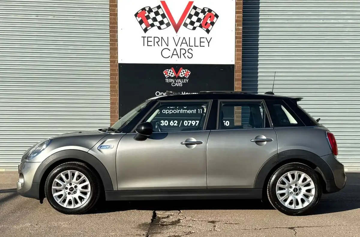 2016-mini-cooper-20-cooper-s-ss-hatchback-5d-big-31