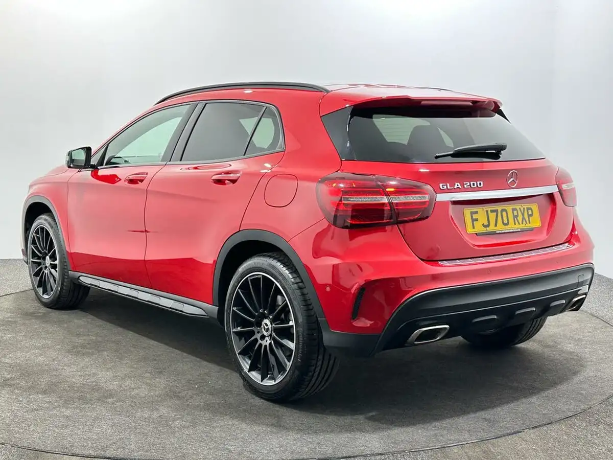 2020-mercedes-benz-gla-class-16-gla-200-amg-line-edition-plus-7g-dct-big-5