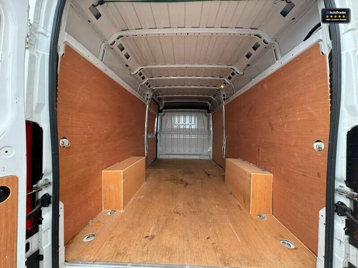 2023-peugeot-boxer-22-bluehdi-professional-premium-435-l4h2-big-8