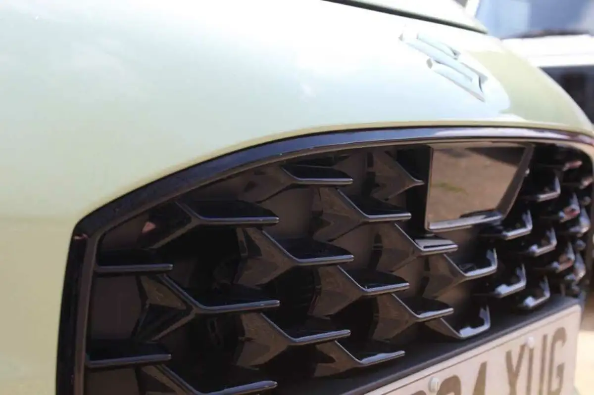 2024-suzuki-swift-big-8