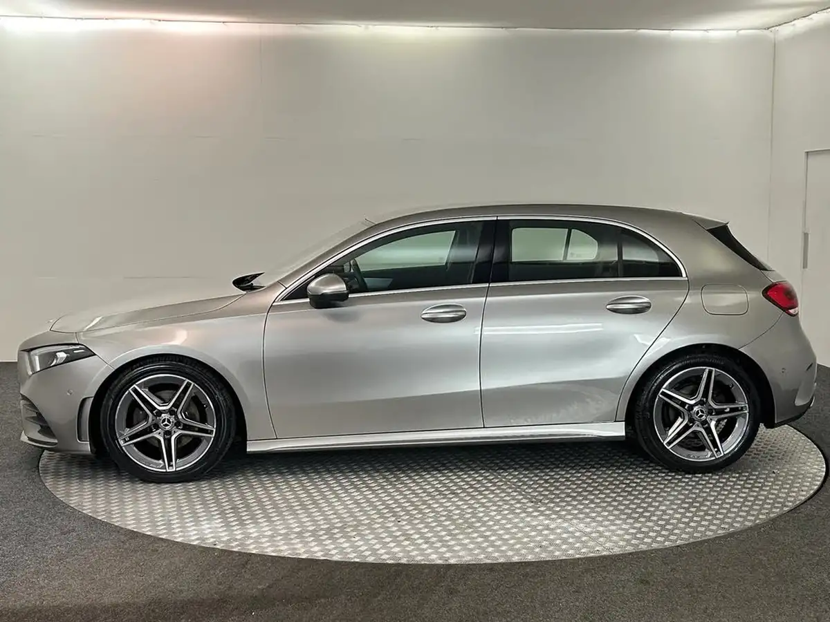 2019-mercedes-benz-a-class-13-a180-amg-line-executive-hatchback-5d-big-7