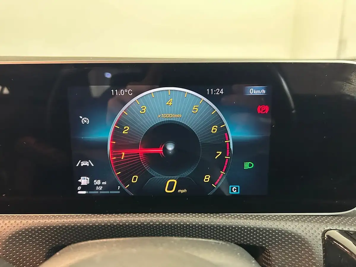 2019-mercedes-benz-a-class-13-a180-amg-line-executive-hatchback-5d-big-31