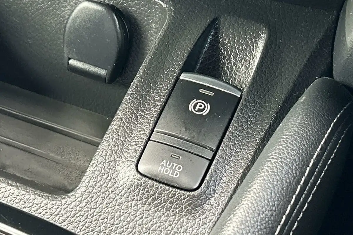 2019-nissan-qashqai-15dci-acenta-premium-heat-pack-big-22