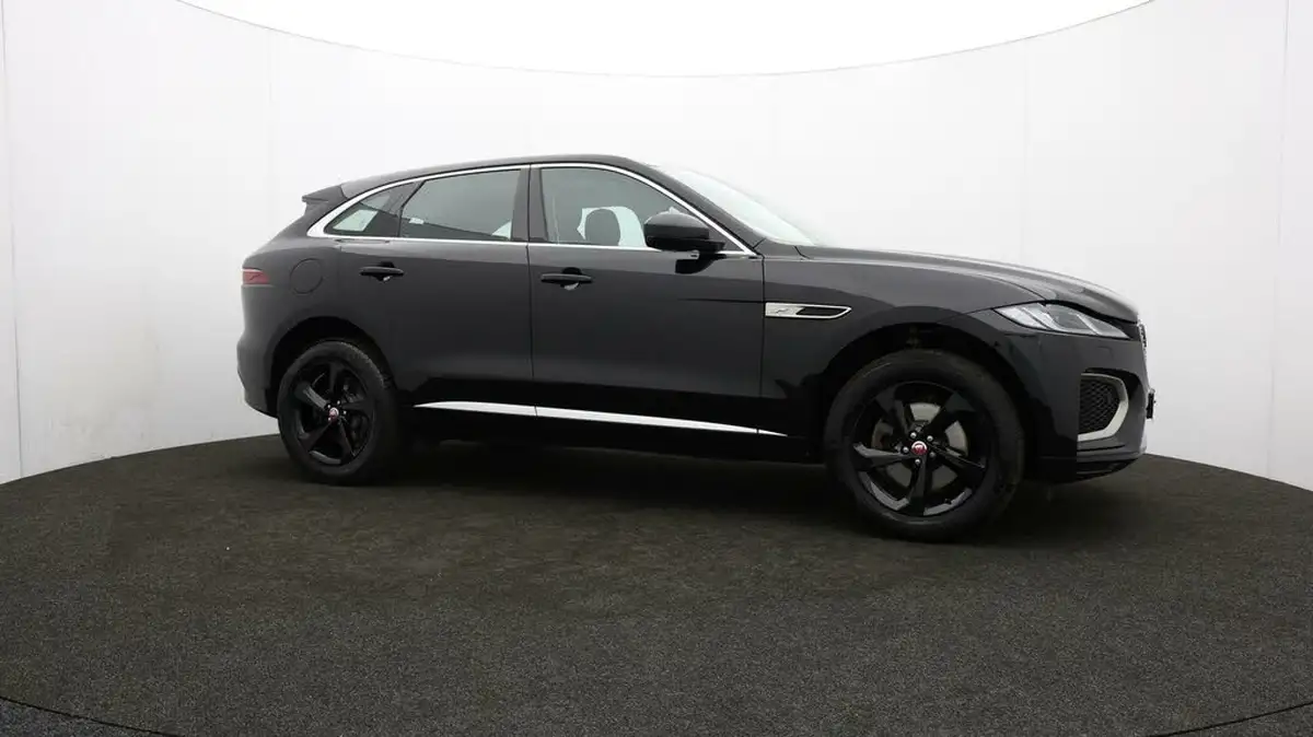 2022-jaguar-f-pace-20-d200-r-dynamic-s-big-46