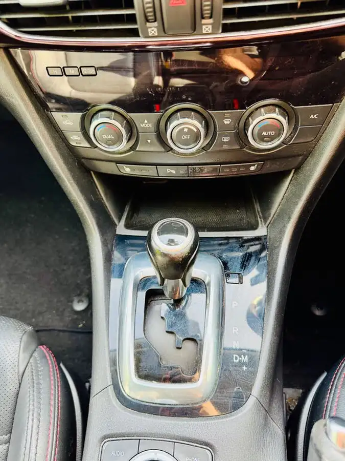 2014-mazda-mazda6-22td-sport-175ps-nav-tourer-5d-auto-big-55