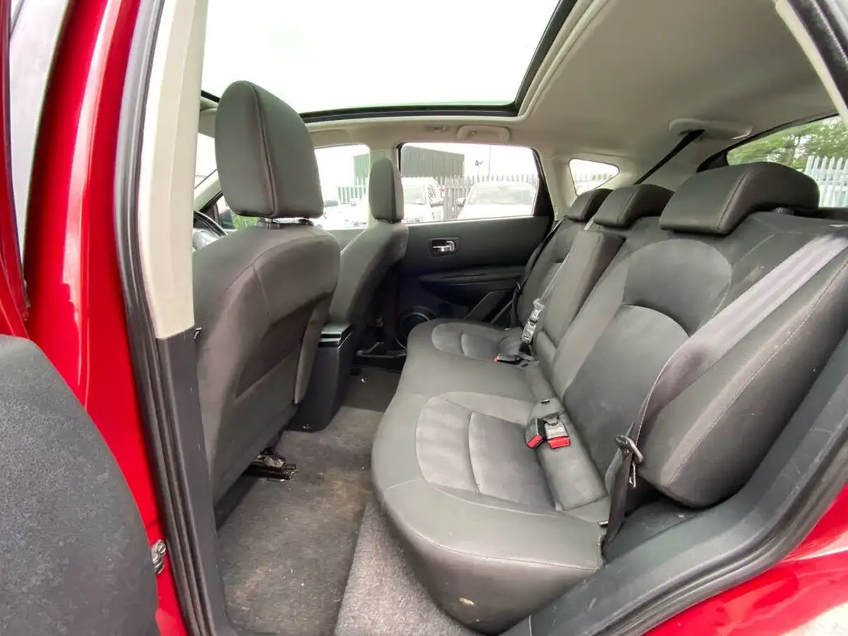 2012-nissan-qashqai-15td-n-tec-big-34