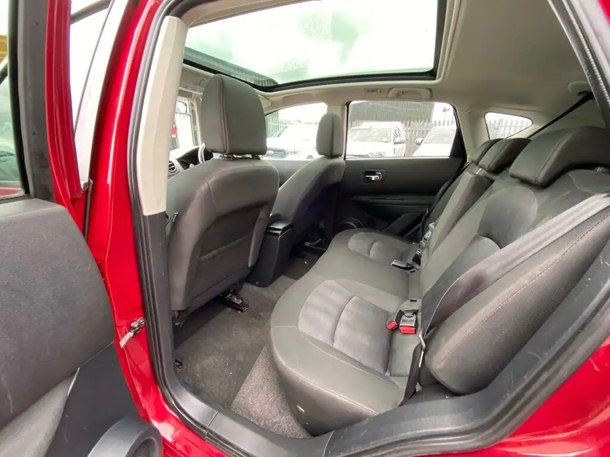 2012-nissan-qashqai-15td-n-tec-big-10