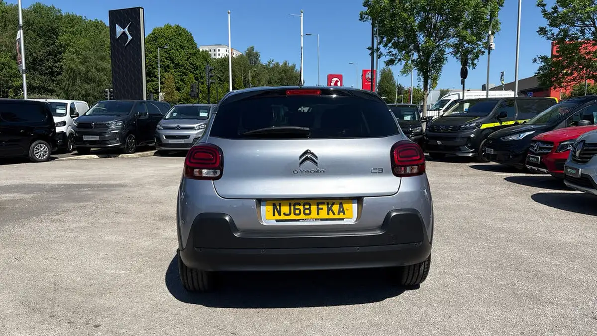 2018-citroen-c3-12-puretech-flair-110ps-ss-eat6-big-8