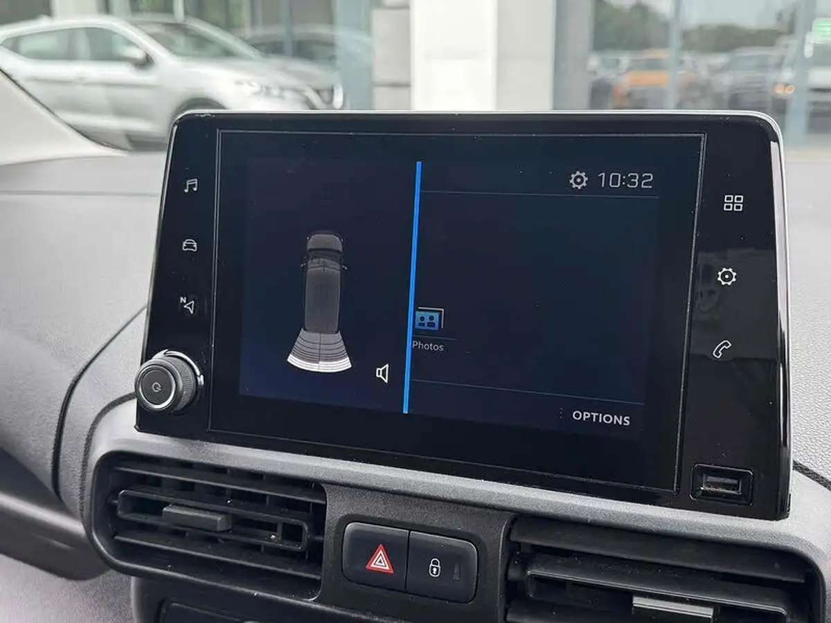 2019-peugeot-partner-15-bluehdi-1000-professional-100ps-eu6dt-panel-big-31