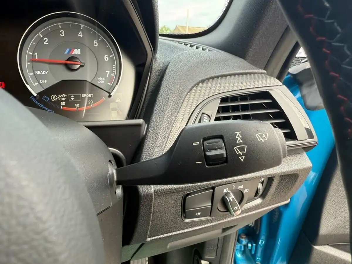 2016-bmw-2-series-30-m2-big-25