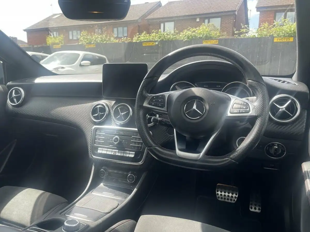 2018-mercedes-benz-a-class-21d-a200d-amg-line-premium-plusss-7g-dct-big-18