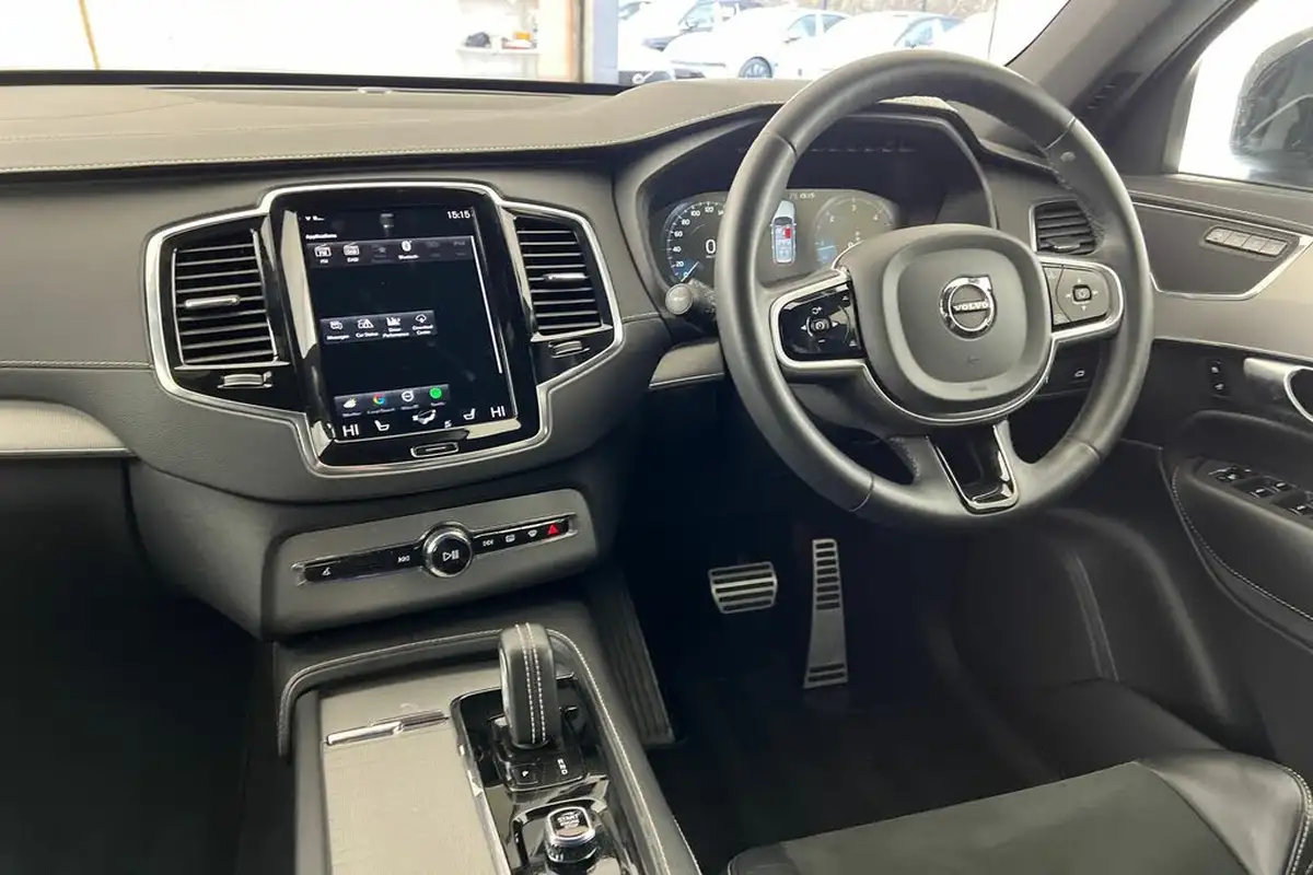2022-volvo-xc90-20td-b5-r-design-big-28