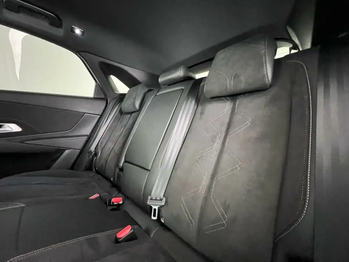 2022-ds-ds-7-crossback-15-bluehdi-performance-line-big-18