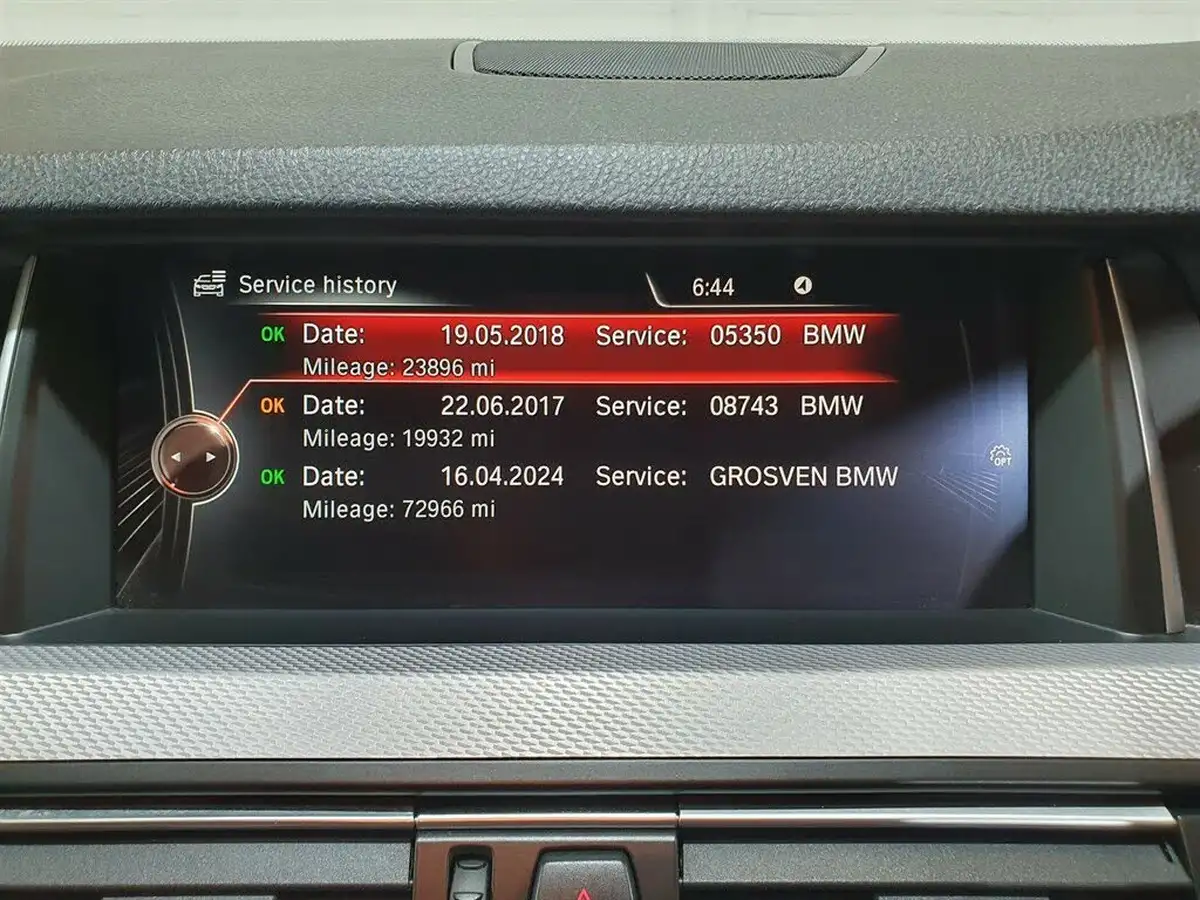 2015-bmw-5-series-30td-535d-m-sport-saloon-4d-big-37