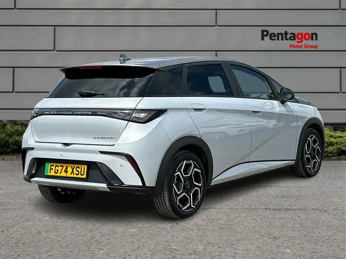 2025-byd-dolphin-e-design-big-4