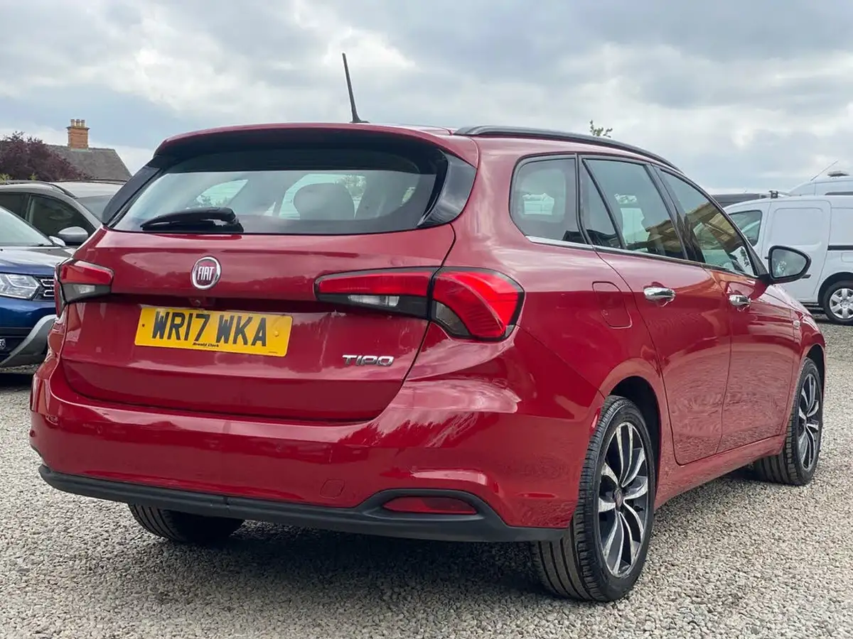 2017-fiat-tipo-16multijet-lounge-station-wagon-big-4