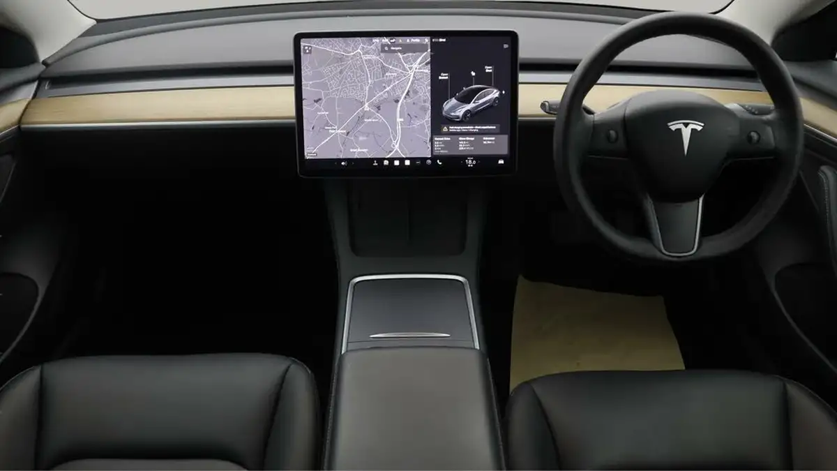 2021-tesla-model-3-e-standard-plus-big-12