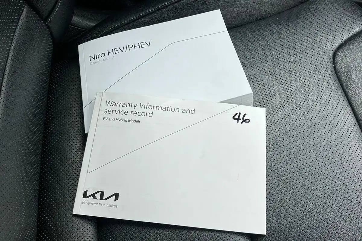 2022-kia-niro-16-gdi-3-156kwh-big-42
