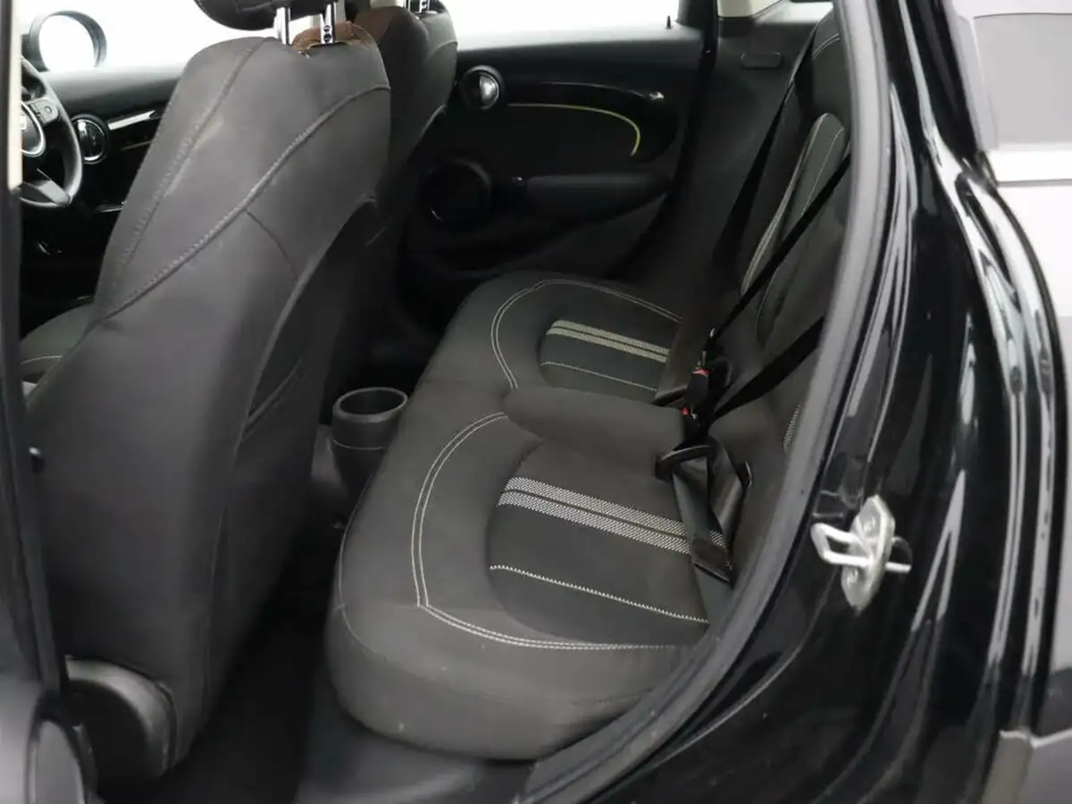 2022-mini-cooper-20-cooper-s-classic-hatchback-5d-big-14