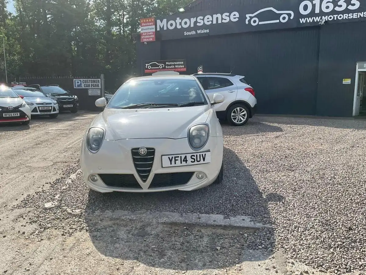 2014-alfa-romeo-mito-13jtdm-2-sprint-big-39