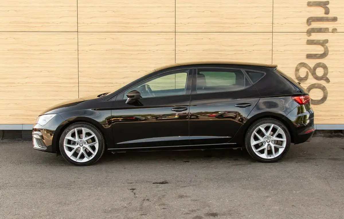 2018-seat-leon-14-tsi-fr-technology-hatchback-5d-big-12