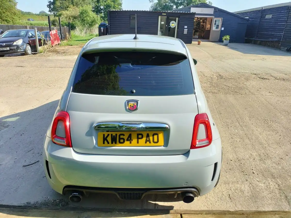 2015-fiat-500-14-abarth-t-jet-big-6