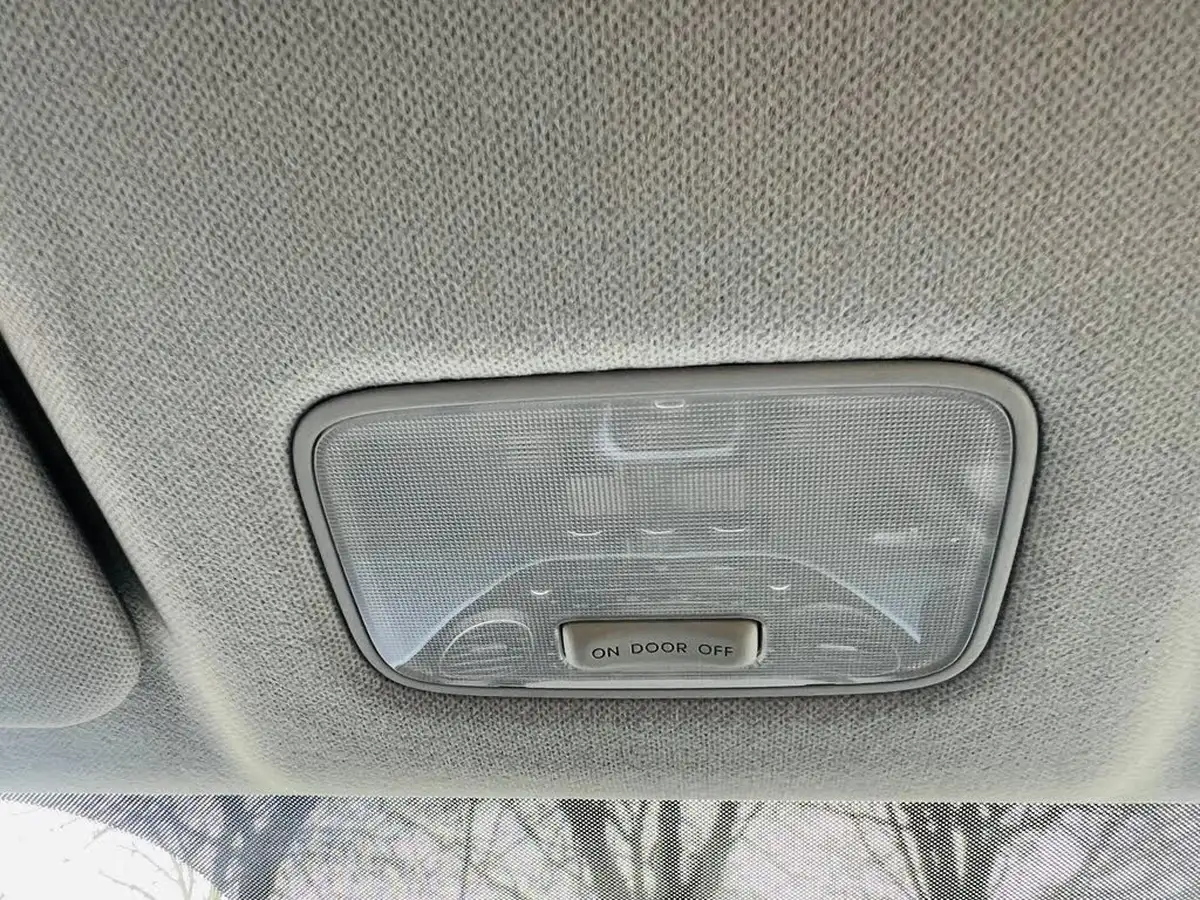 2015-hyundai-i10-10-se-big-56