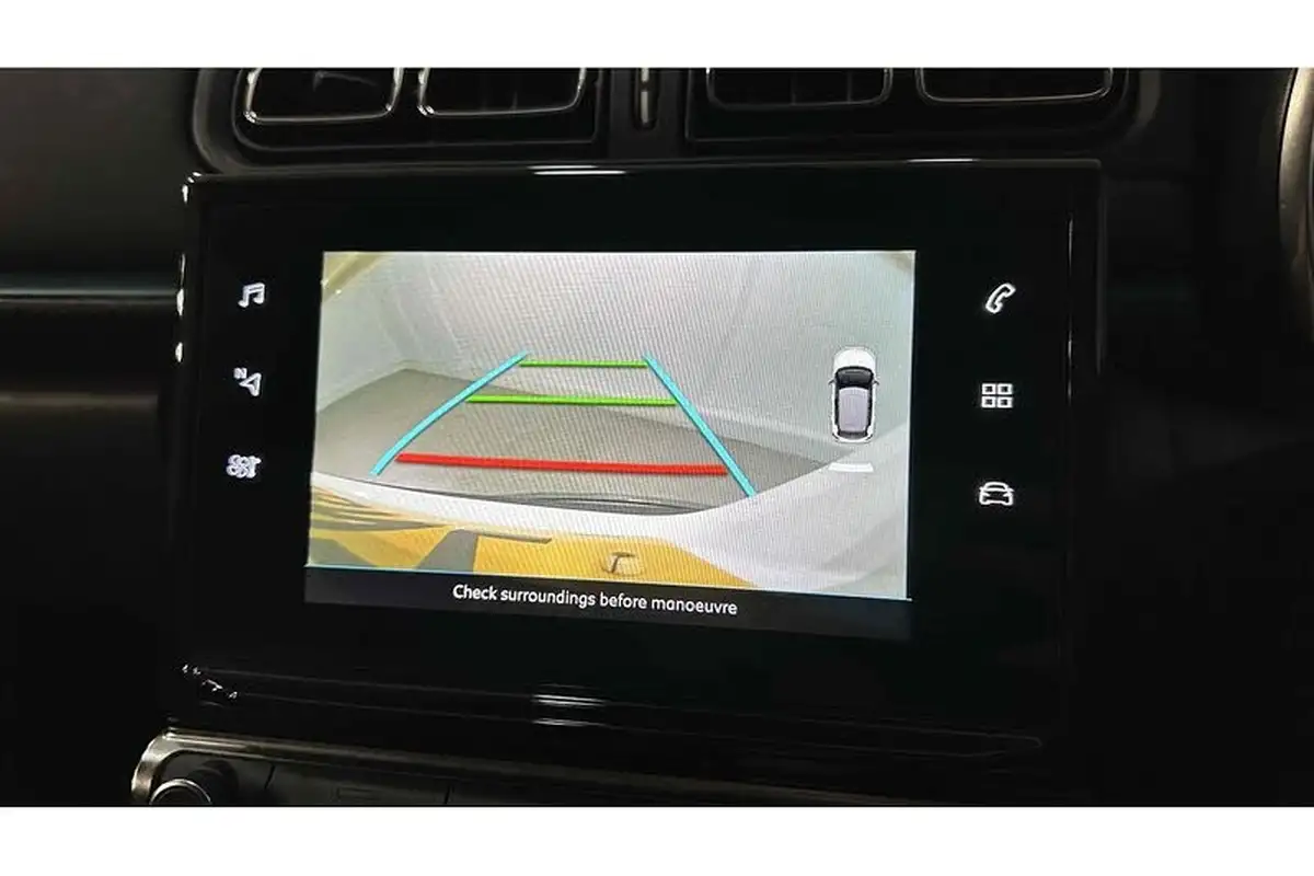 2021-citroen-c3-12-puretech-shine-plus-83ps-big-42