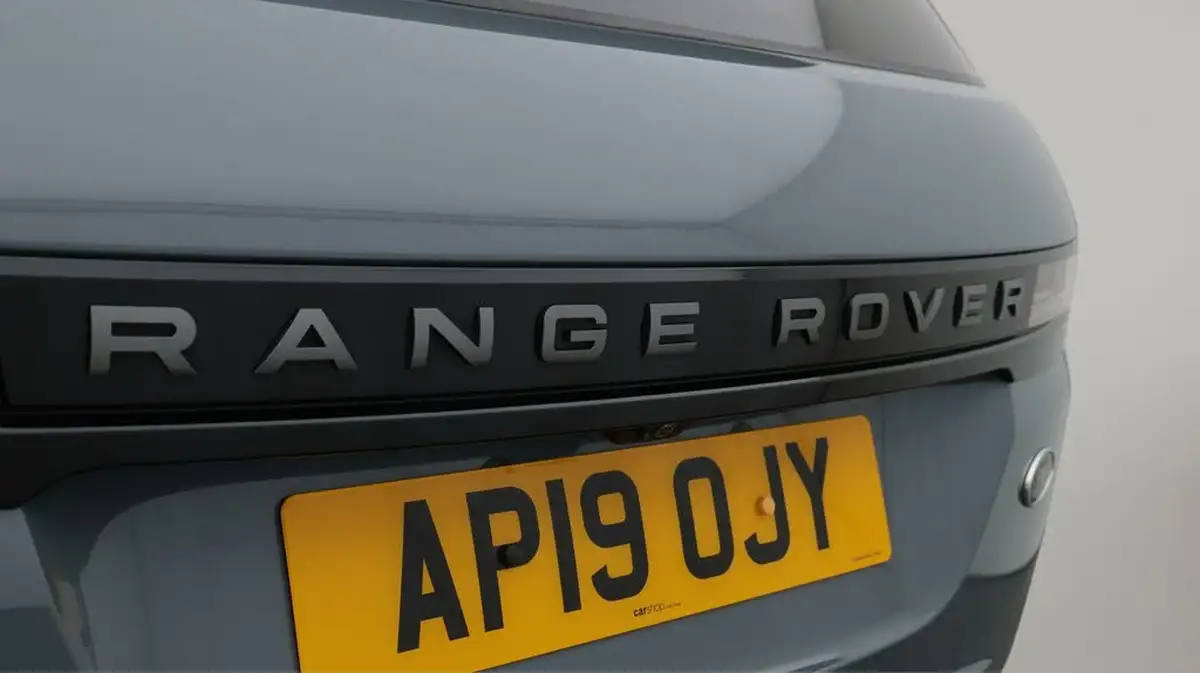 2019-land-rover-range-rover-evoque-20-d180-first-edition-big-21