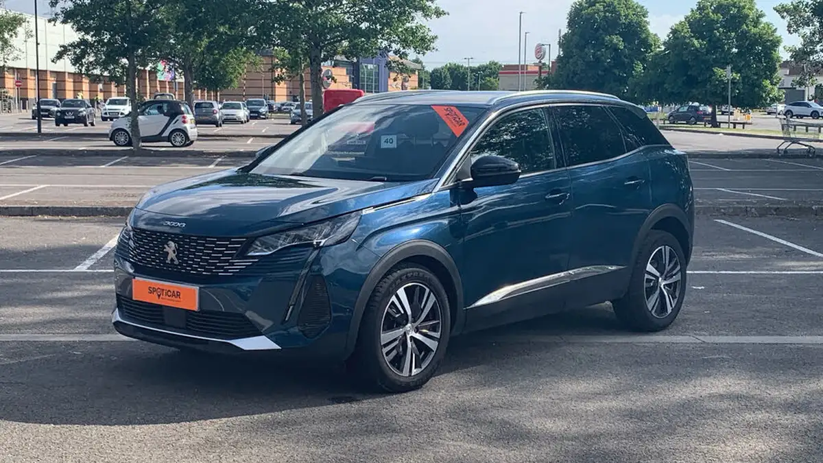 2022-peugeot-3008-suv-12-puretech-allure-premium-eat8-big-6