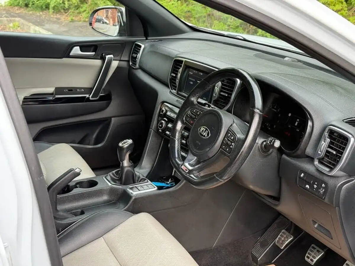 2016-kia-sportage-16-t-gdi-gt-line-big-6