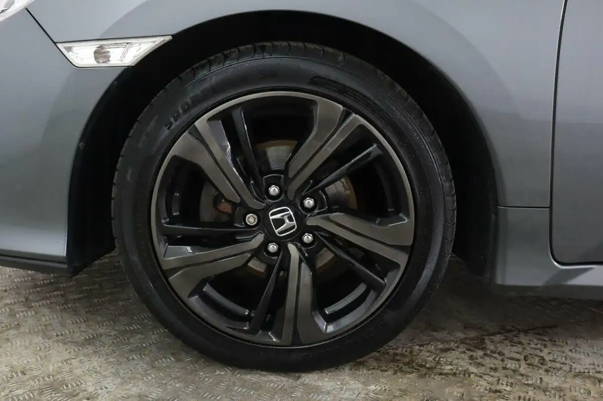 2018-honda-civic-10-vtec-turbo-sr-126ps-hatchback-5d-cvt-big-29