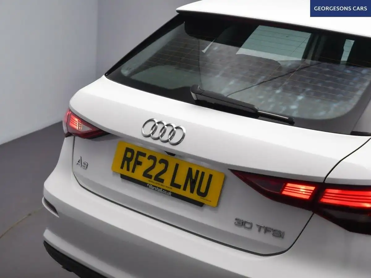 2022-audi-a3-10-30-tfsi-technik-big-12