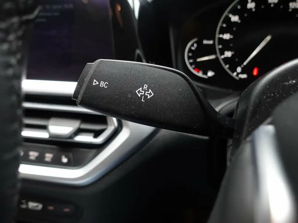 2019-bmw-3-series-big-35