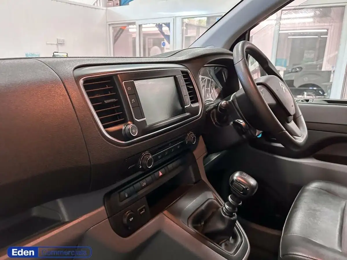 2021-citroen-dispatch-15bluehdi-enterprise-m-1000-100pseu6dt-e-big-2