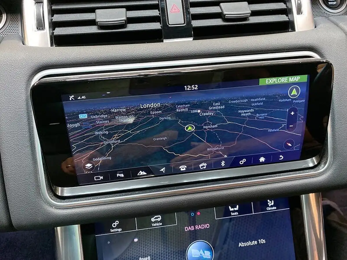 2019-land-rover-range-rover-sport-30-sdv6-hse-big-37
