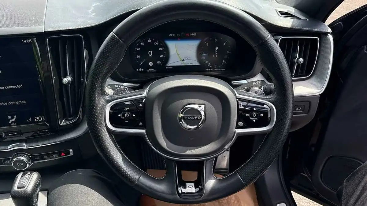 2019-volvo-xc60-20td-d5-r-design-pro-powerpulse-big-10