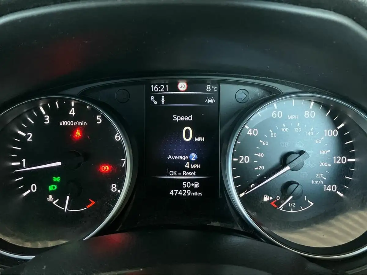 2018-nissan-qashqai-12-dig-t-tekna-big-15