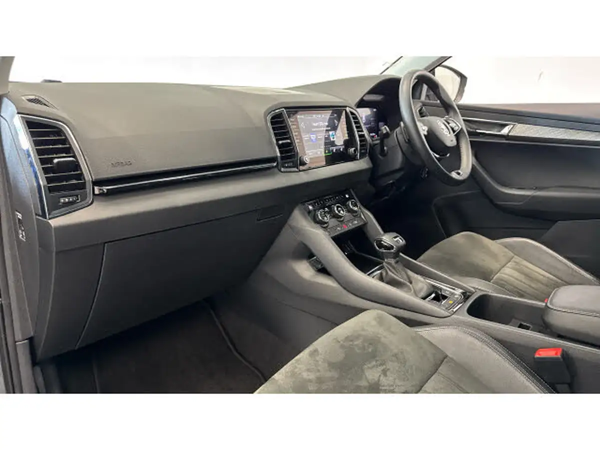 2023-skoda-karoq-15-tsi-se-l-dsg-big-8