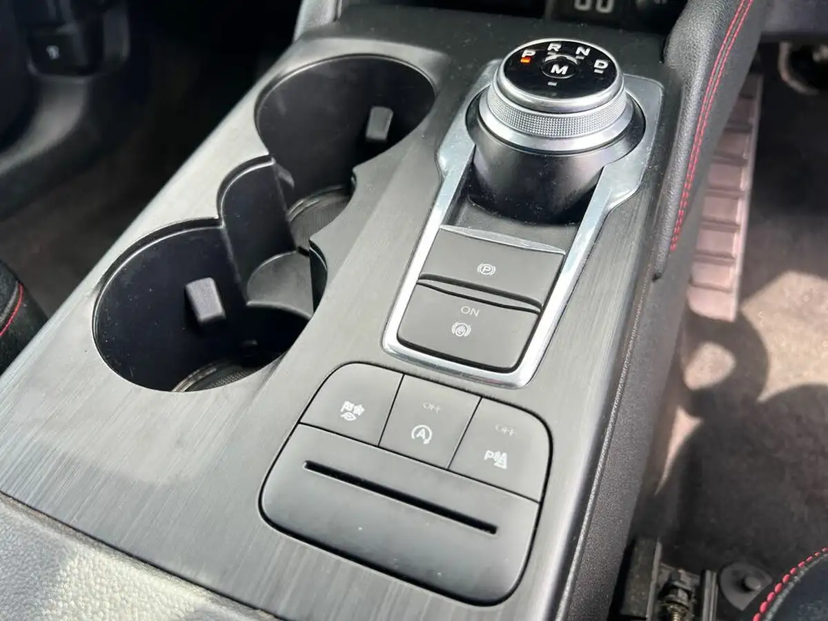 2021-ford-kuga-15-st-line-x-edition-auto-big-27